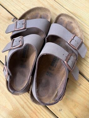 Birkenstock Milano sandal